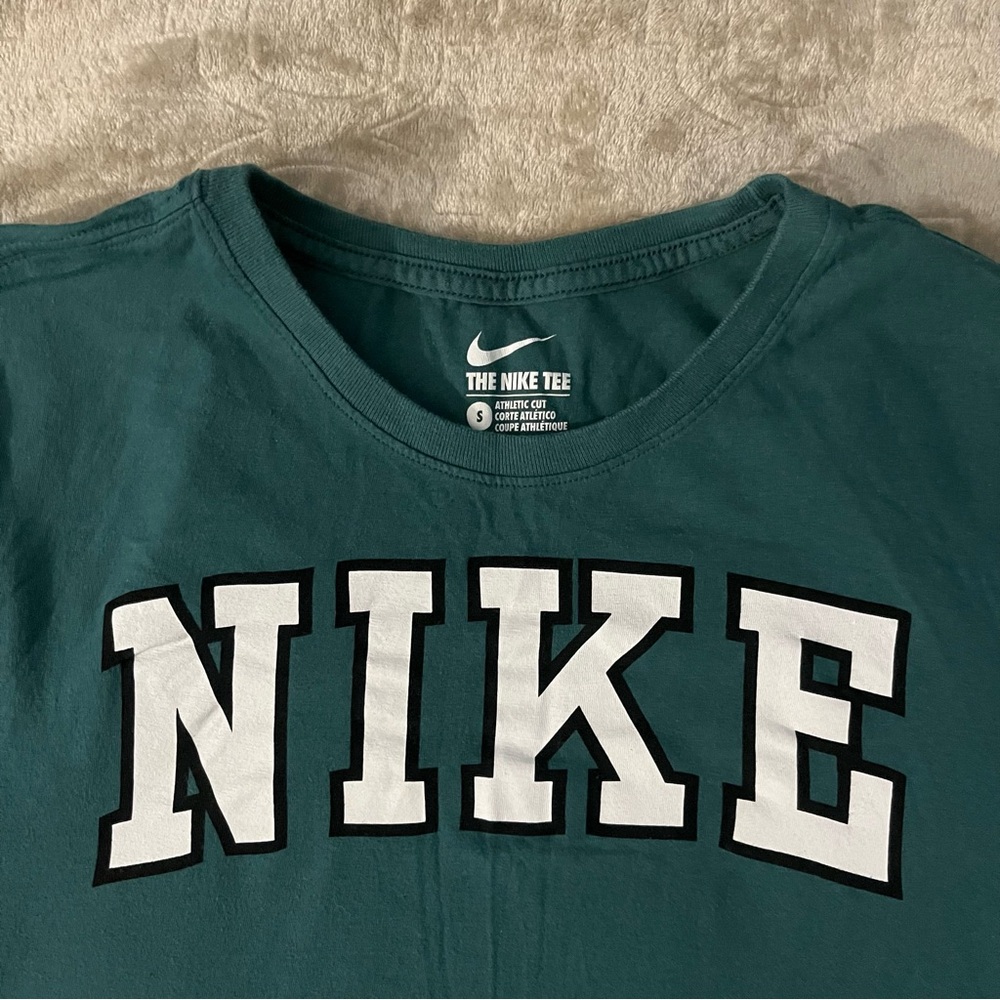The Nike Tee - Athetic Cut - Logo Tee Size Small - Picture 2 of 5